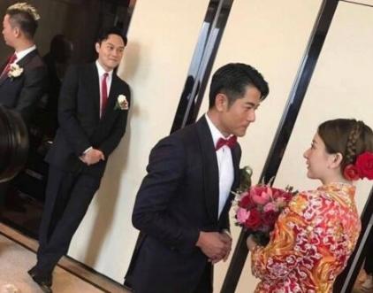 黄子韬回应婚礼时间